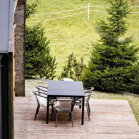 Aurora Holiday home Kanji Dol